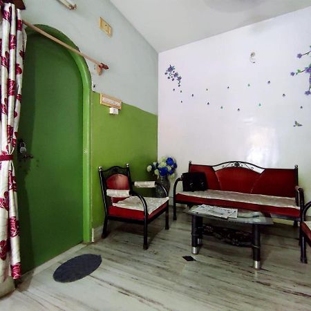 Apartamento Peaceful Living Calcuta Exterior foto