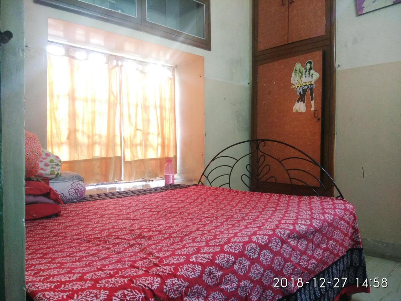Apartamento Peaceful Living Calcuta Exterior foto